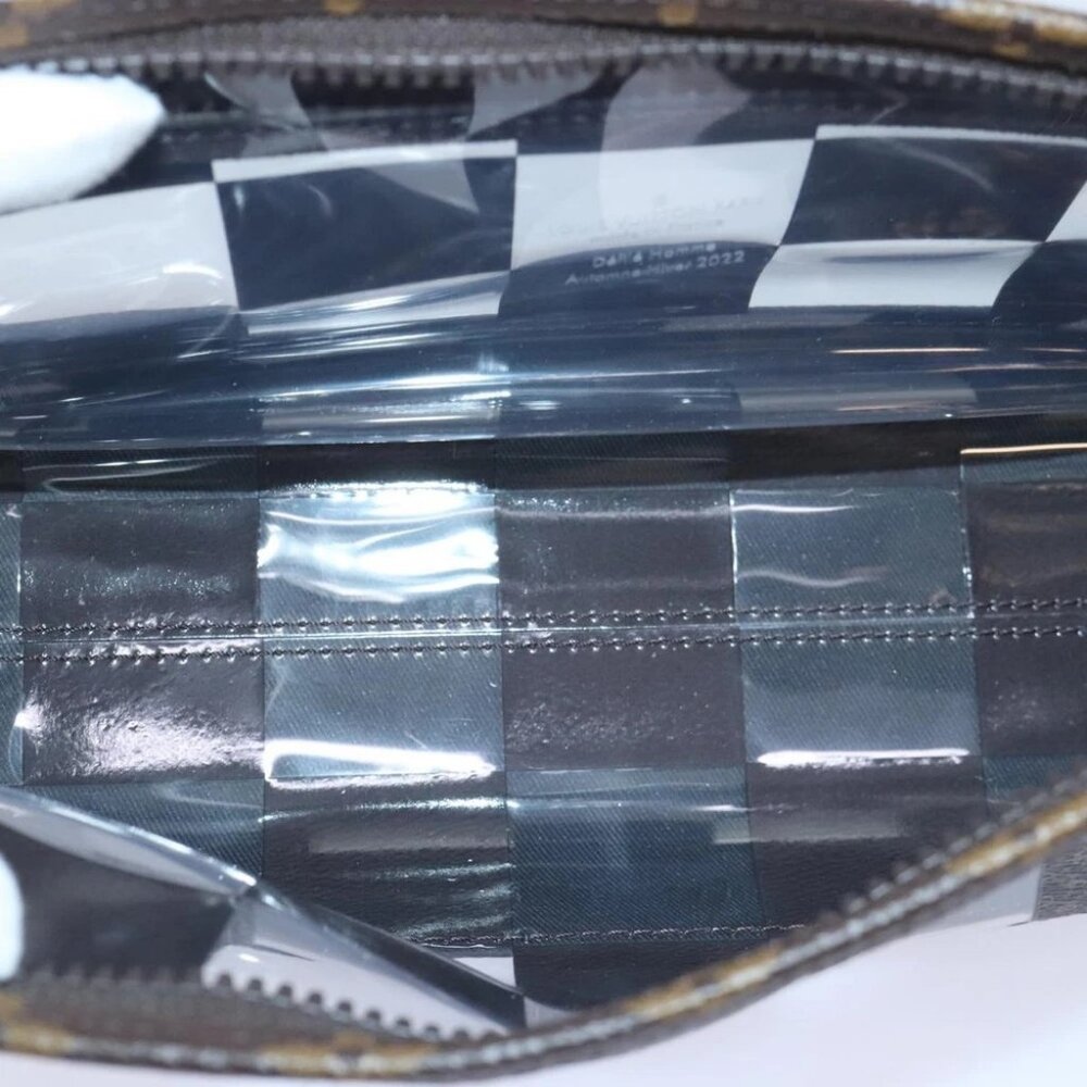 LOUIS VUITTON Monogram Chess Stand Pouch - Picture 13 of 15